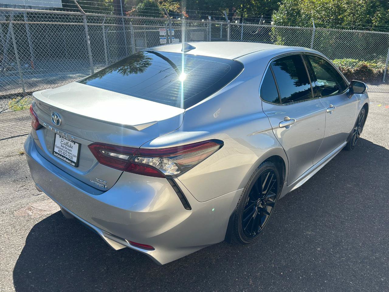 Used 2022 Toyota Camry XSE w/ Cold Weather Package FWD image 5