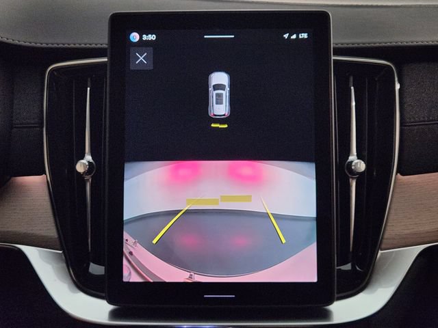 New 2026 Volvo XC90 B5 Core AWD/4WD image 18