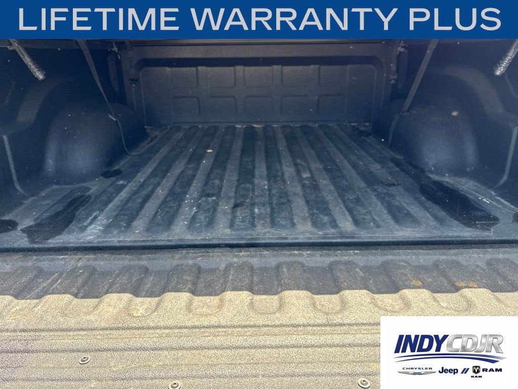 Used 2022 RAM 1500 Classic Warlock AWD/4WD image 12