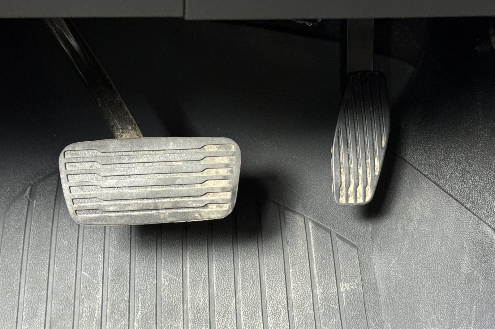 Used 2024 Chevrolet Silverado 1500 LT image 40