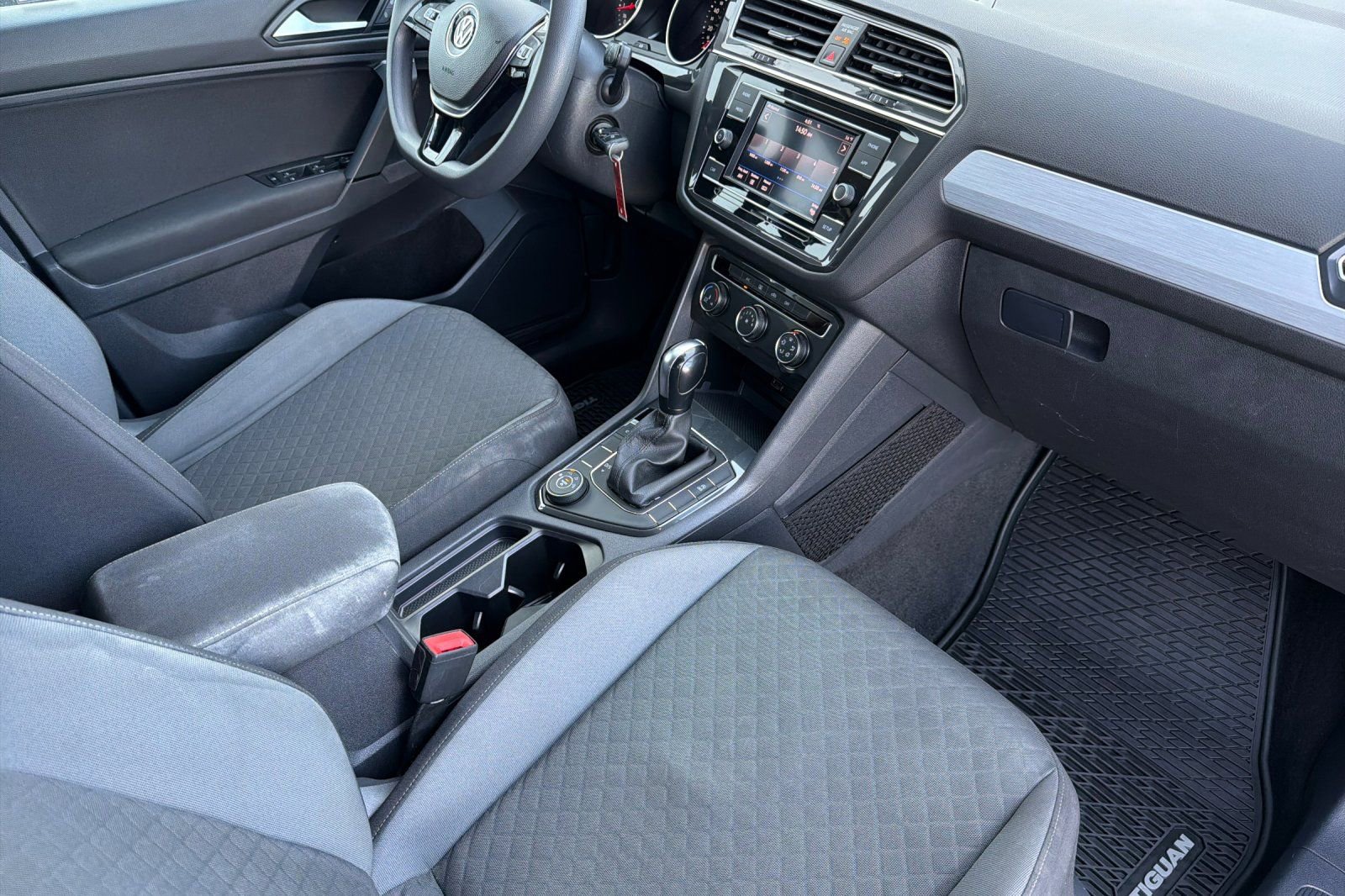 Used 2019 Volkswagen Tiguan S w/ Driver Assistance Package image 15