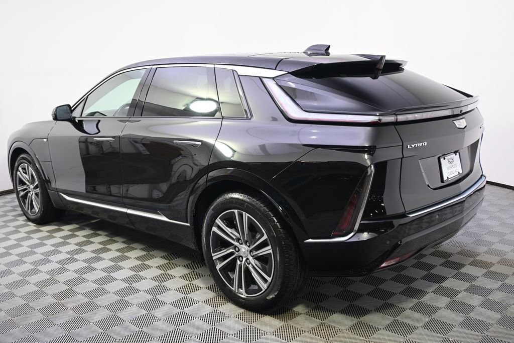 New 2026 Cadillac Lyriq Premium Luxury AWD/4WD image 3