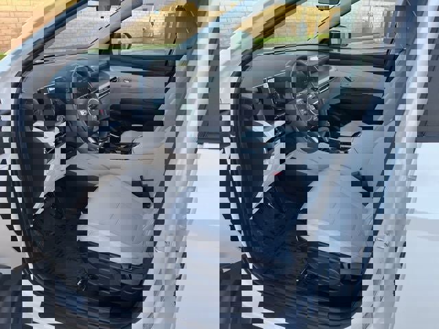 New 2026 Hyundai Tucson SE image 16