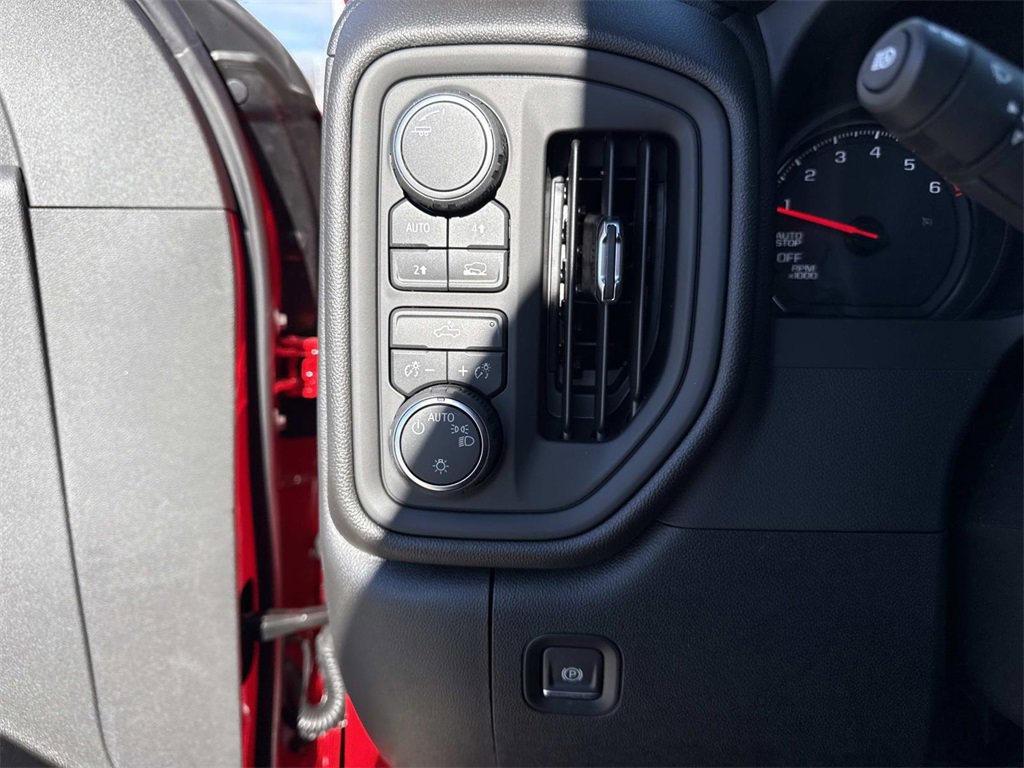 New 2026 Chevrolet Silverado 1500 Custom image 13