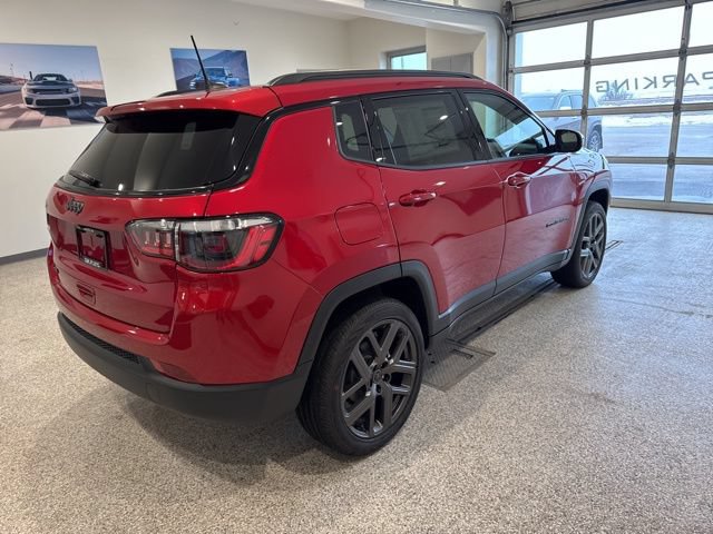 New 2026 Jeep Compass Latitude AWD/4WD image 2