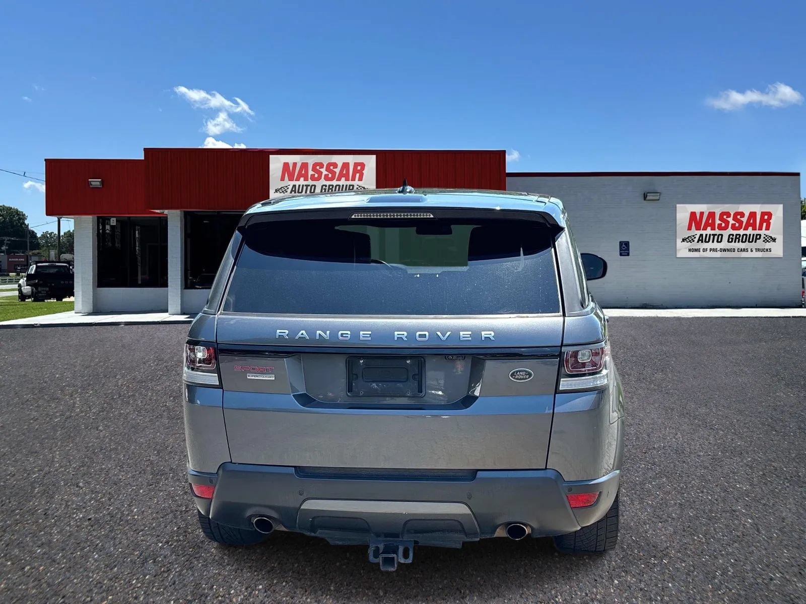 Used 2016 Land Rover Range Rover Sport Supercharged AWD/4WD image 5
