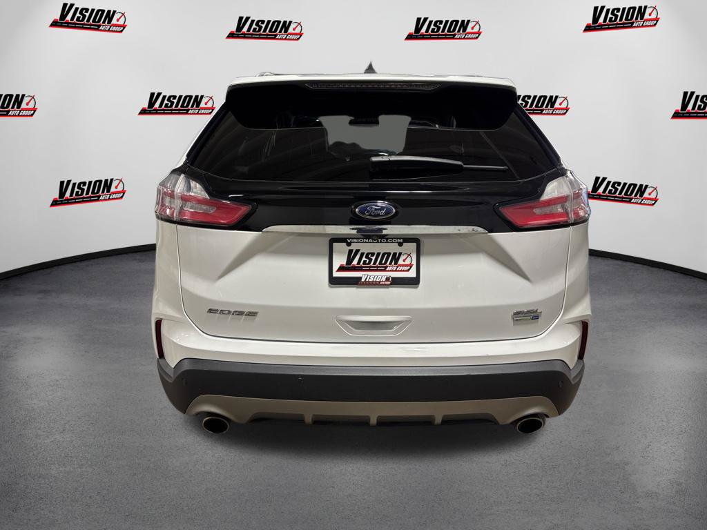 Used 2020 Ford Edge SEL w/ Cold Weather Package AWD/4WD image 4