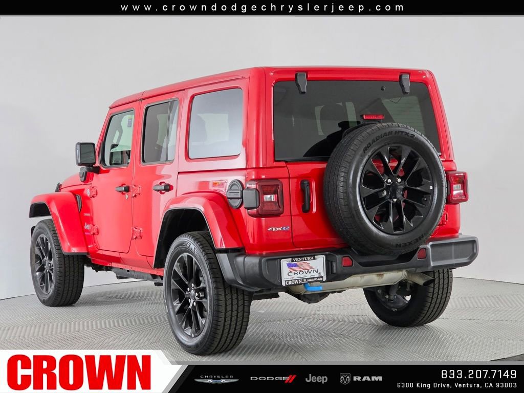 Used 2024 Jeep Wrangler Unlimited Sahara image 5