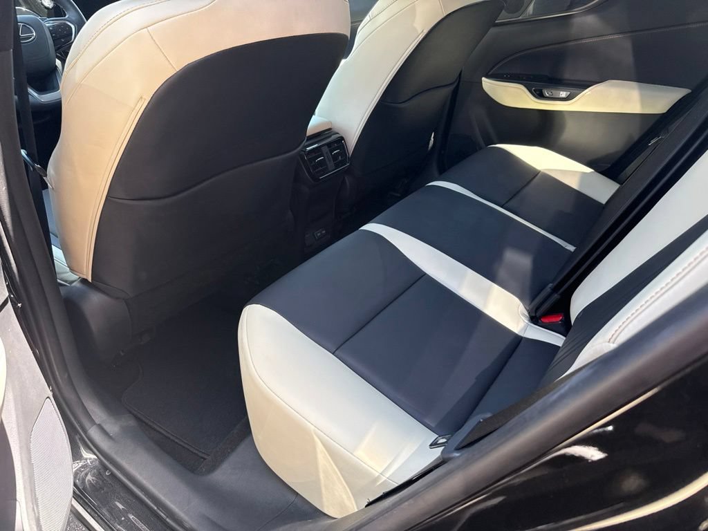 Used 2023 Lexus NX 250 FWD w/ Cold Area Package image 4