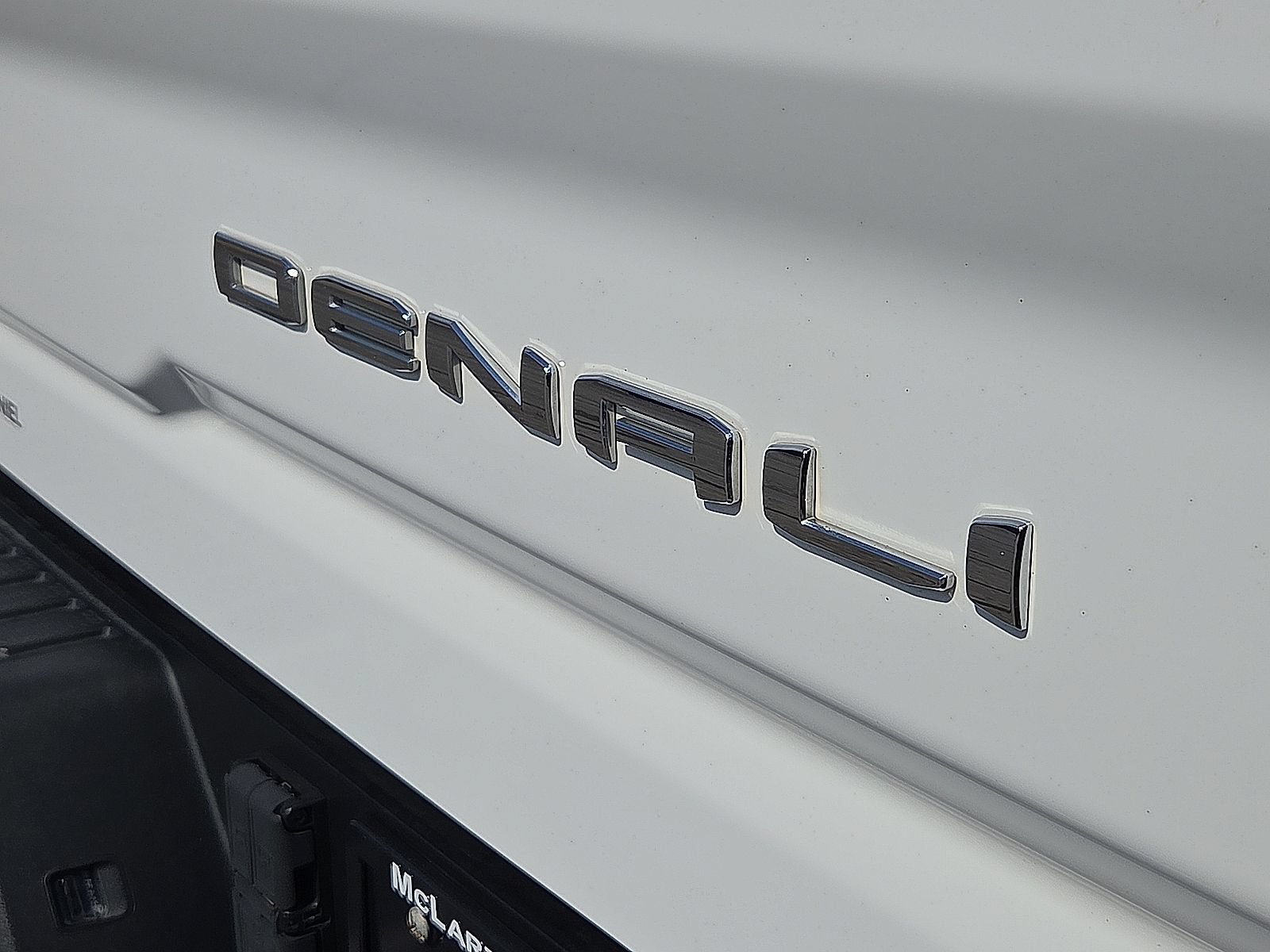 Used 2020 GMC Sierra 2500 Denali w/ Denali Ultimate Package AWD/4WD image 16