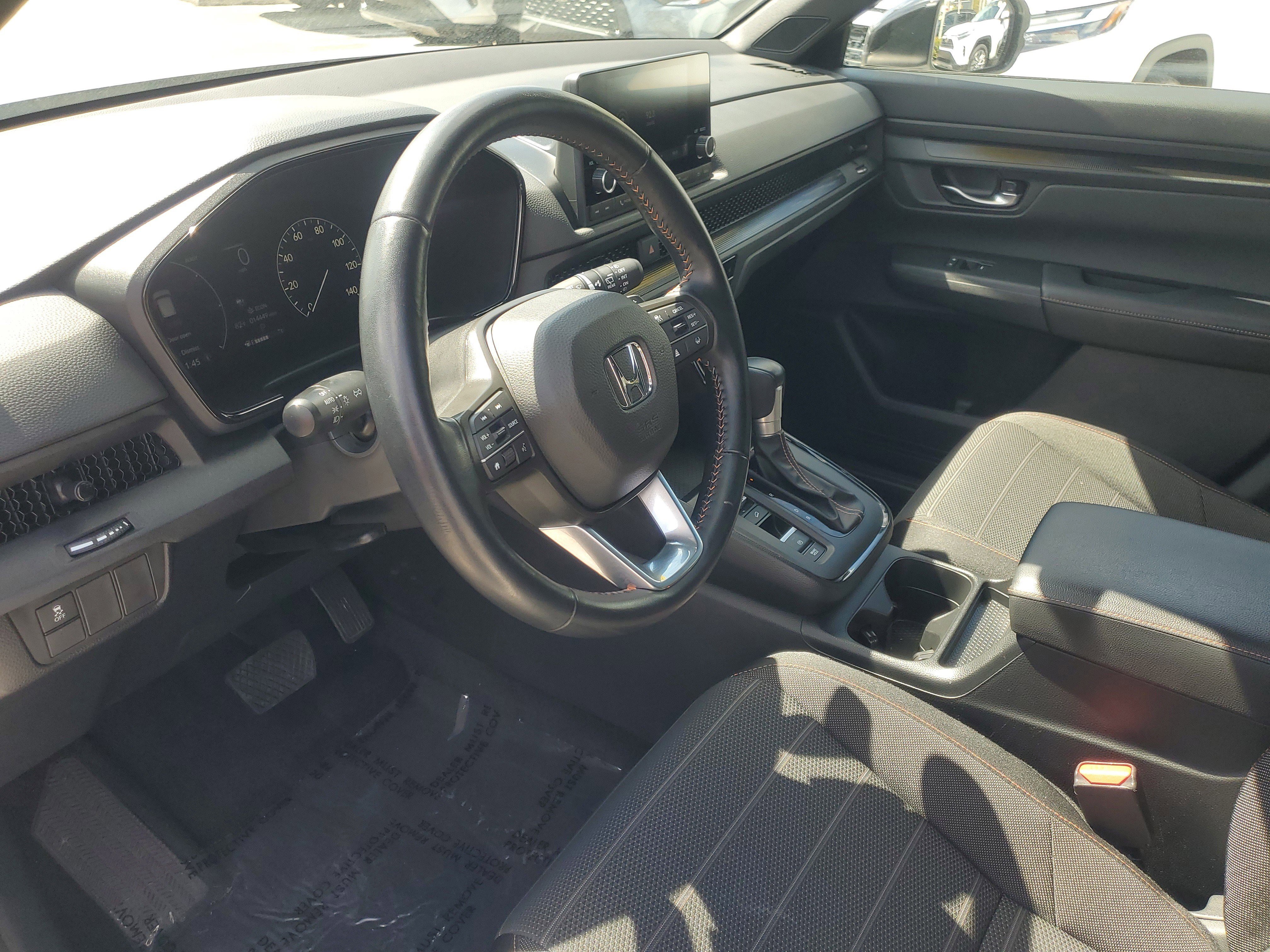 Used 2025 Honda CR-V Sport image 16
