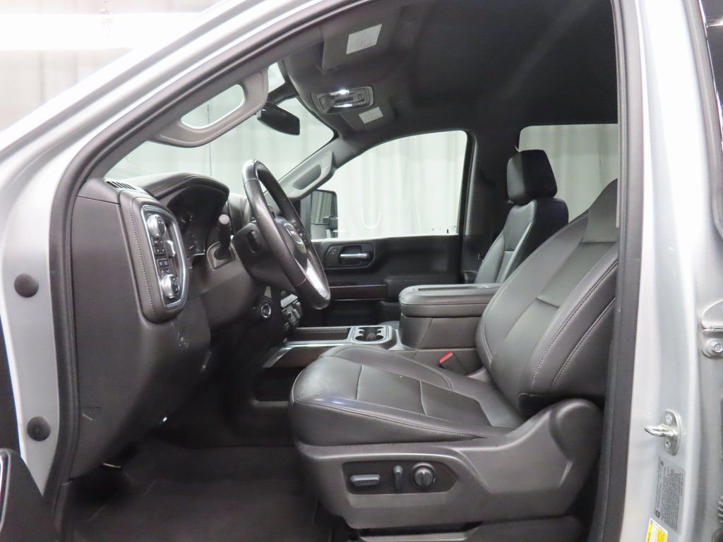 Used 2022 GMC Sierra 2500 SLT w/ SLT Convenience Package image 9
