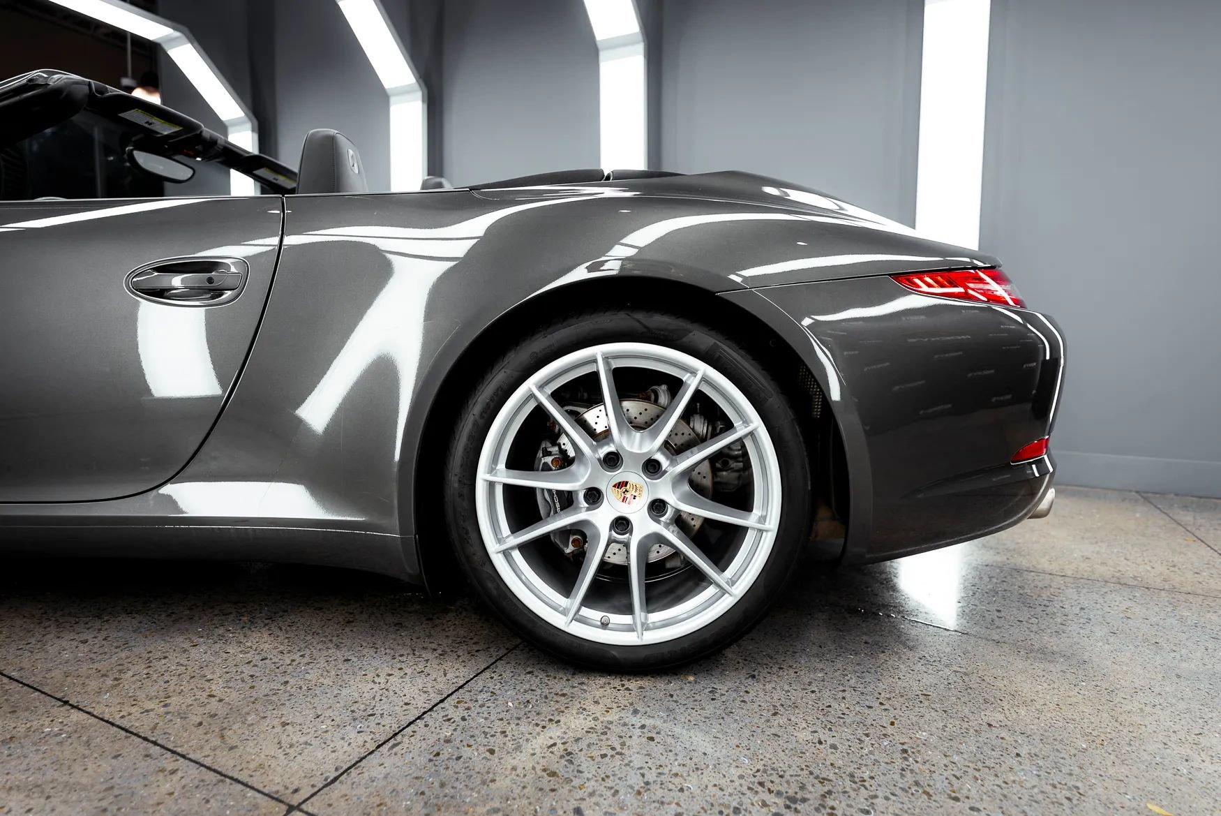 Used 2014 Porsche 911 Carrera image 10