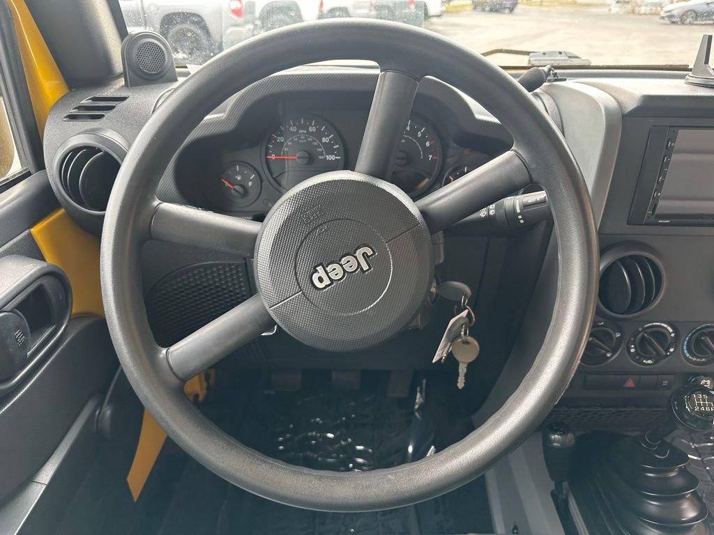 Used 2009 Jeep Wrangler X image 15