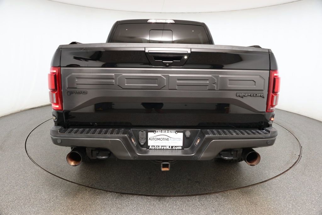 Used 2018 Ford F150 Raptor w/ Equipment Group 802A Luxury image 5