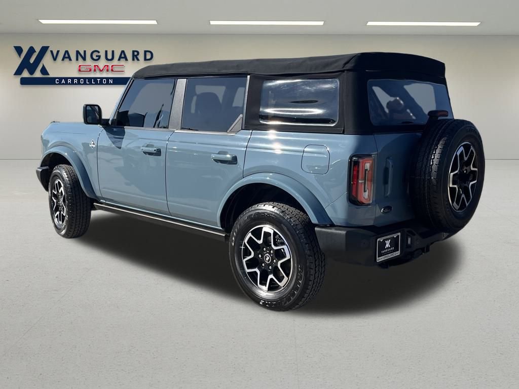 Used 2022 Ford Bronco Outer Banks image 3