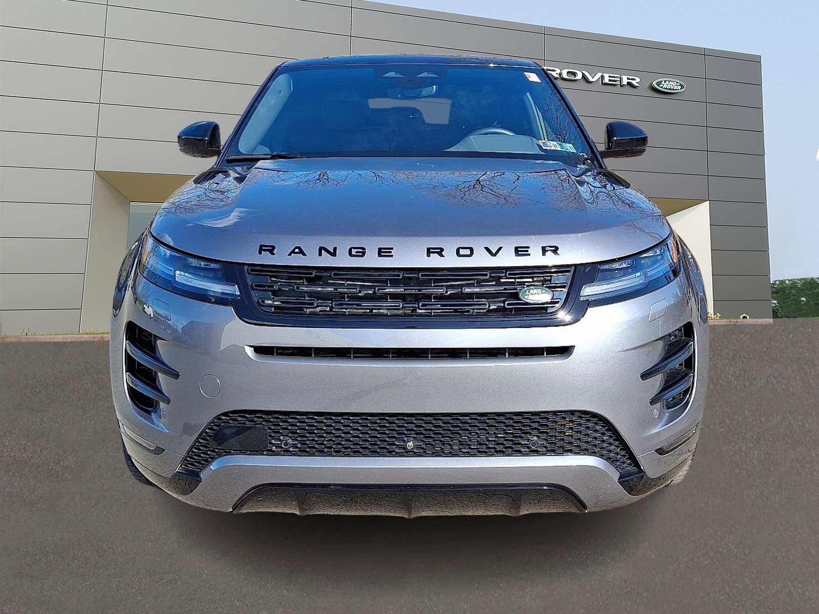 Used 2026 Land Rover Range Rover Evoque Dynamic SE image 8