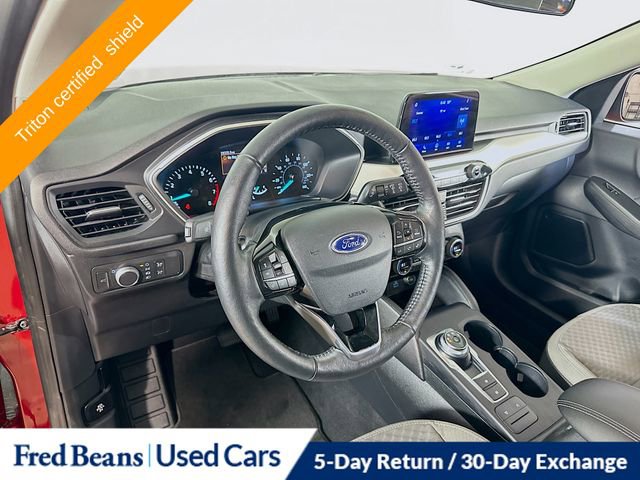 Used 2021 Ford Escape SE w/ Convenience Package image 16