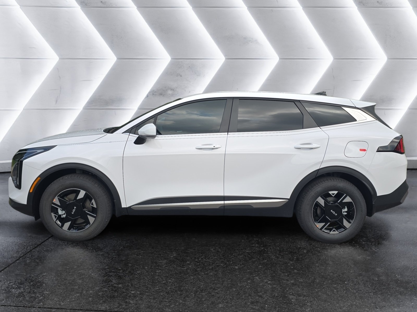 New 2026 Kia Sportage LX AWD/4WD image 2