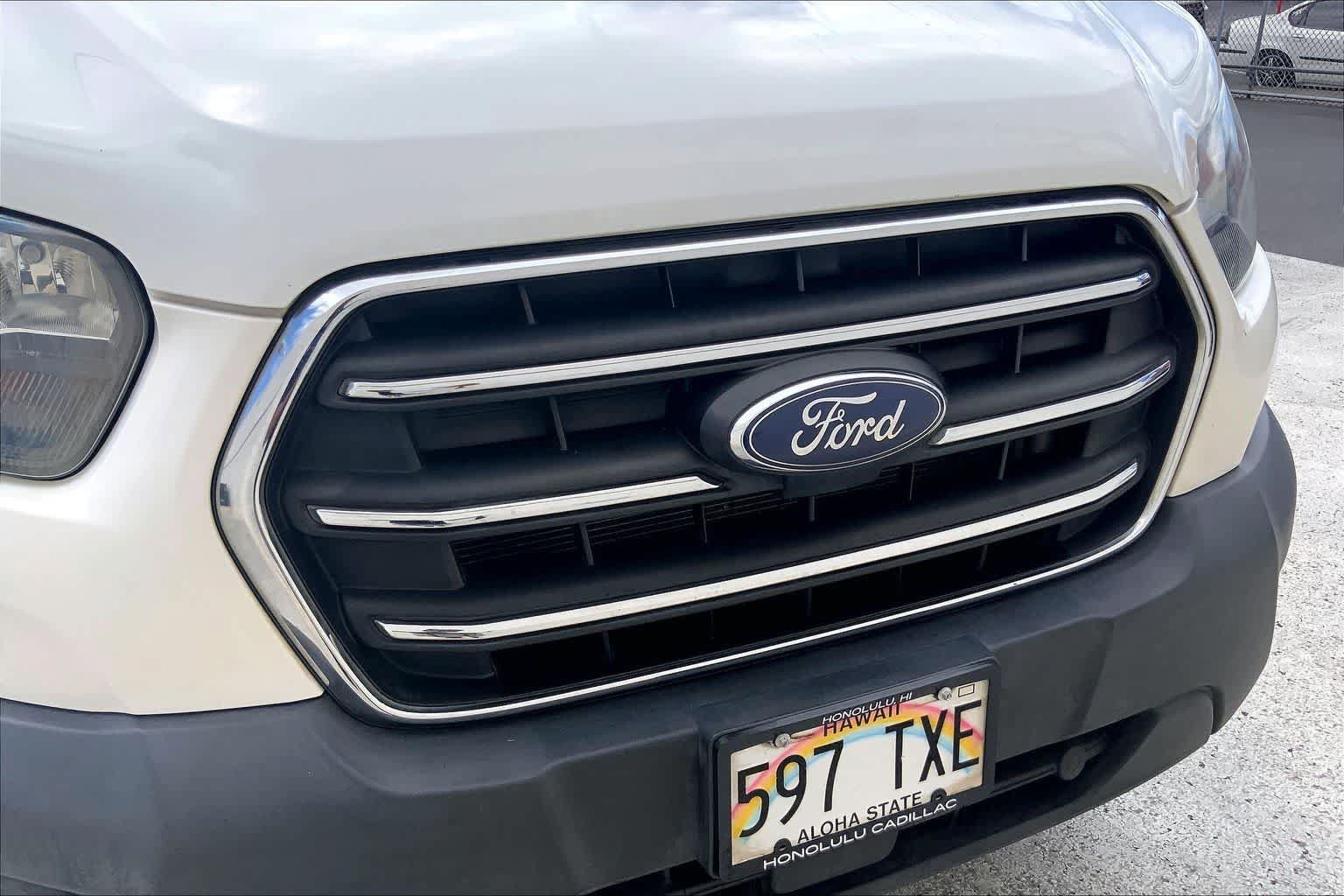 Used 2020 Ford Transit 150 Low Roof RWD image 32