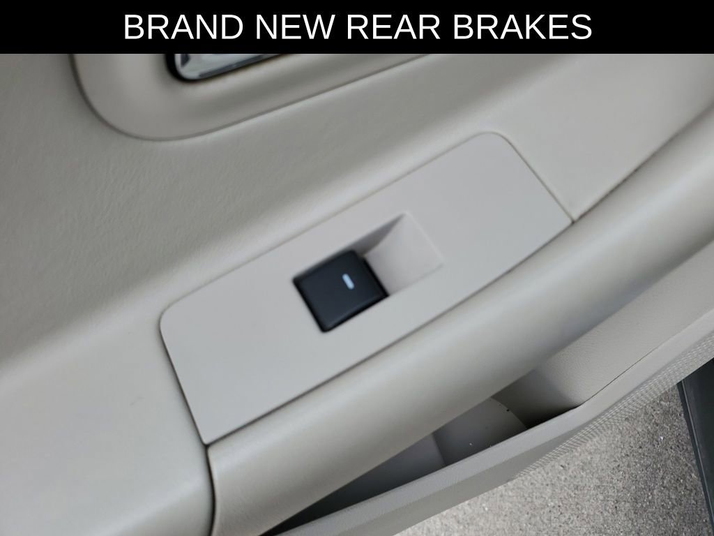 Used 2011 Ford Taurus Limited w/ 301A Rapid Spec Order Code image 12