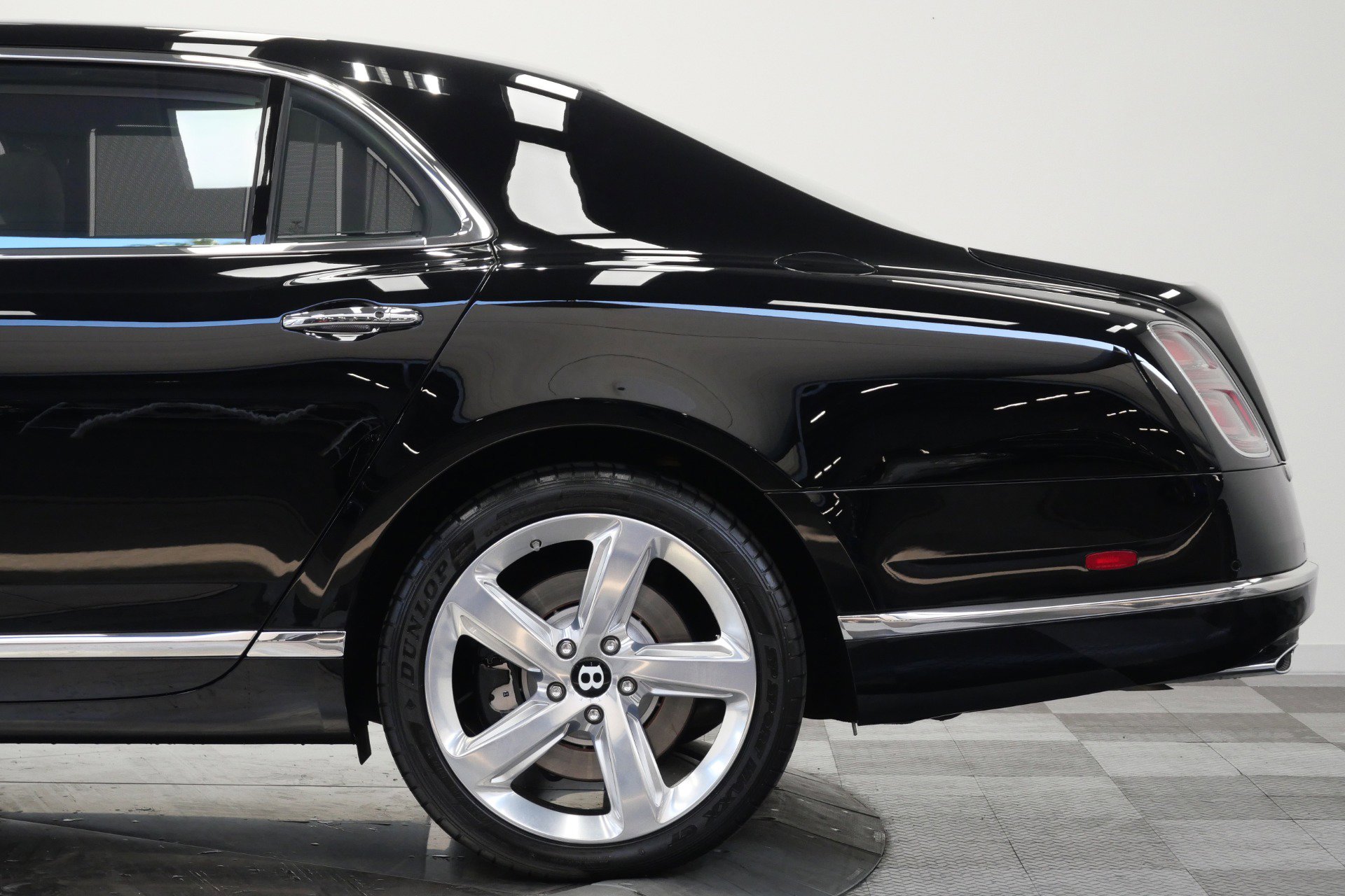 Used 2020 Bentley Mulsanne Speed RWD image 53