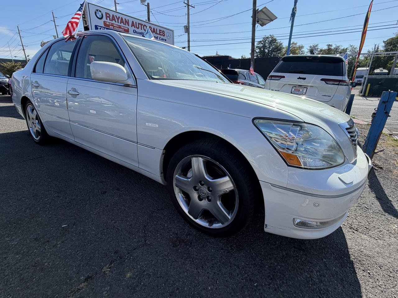 Used 2005 Lexus LS 430 RWD image 14