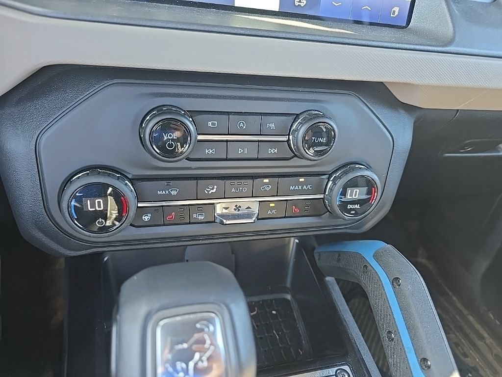Used 2024 Ford Bronco Wildtrak AWD/4WD image 20