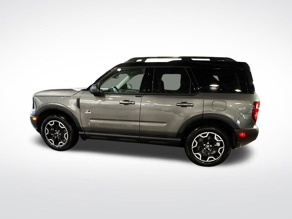 Used 2025 Ford Bronco Sport Outer Banks w/ Outer Banks Tech Package+ AWD/4WD image 7