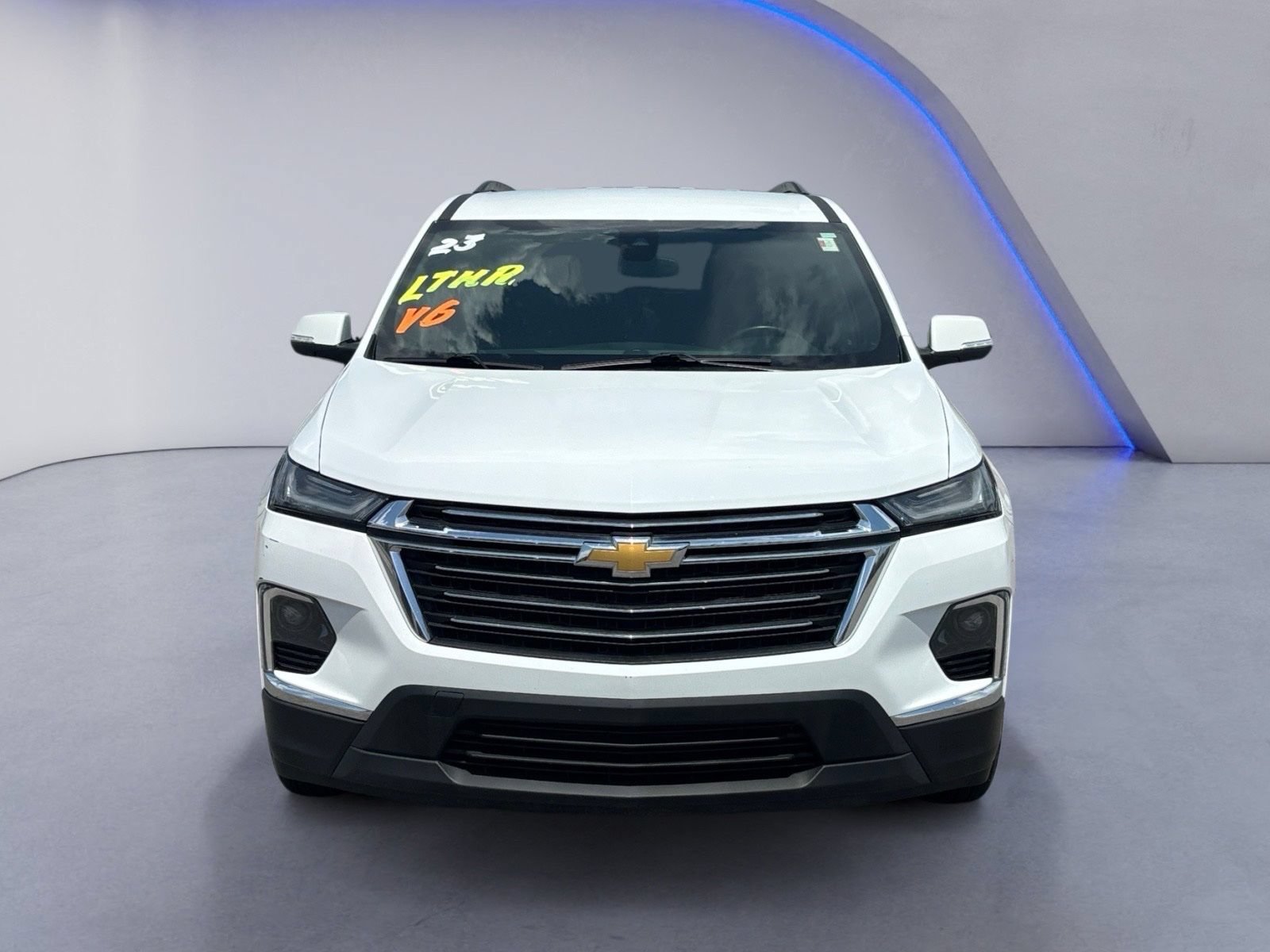 Used 2023 Chevrolet Traverse LT AWD/4WD image 8