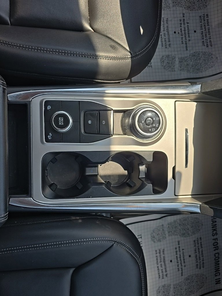 Used 2023 Ford Explorer XLT w/ Equipment Group 202A image 38