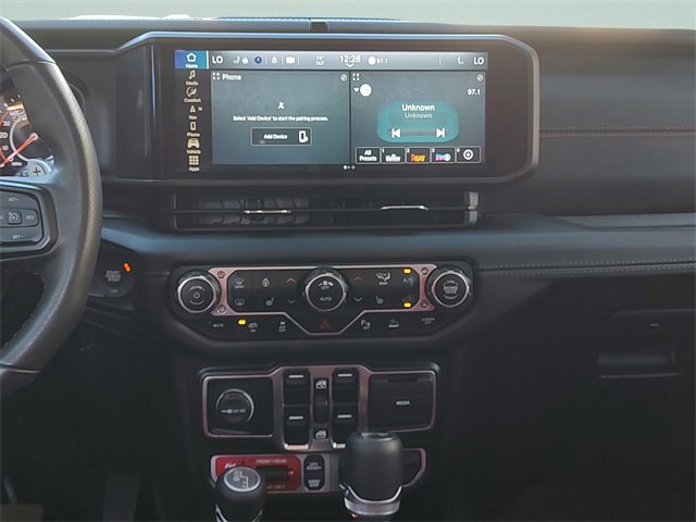 Used 2024 Jeep Wrangler Unlimited Rubicon 392 image 32