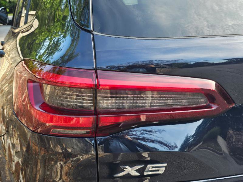 Used 2023 BMW X5 xDrive40i w/ Executive Package AWD/4WD image 27