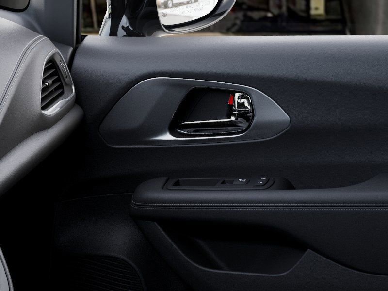 New 2026 Chrysler Pacifica Limited image 24