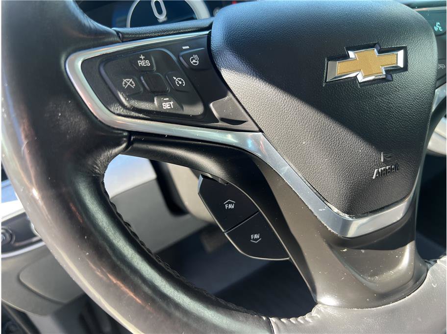 Used 2017 Chevrolet Bolt LT image 15