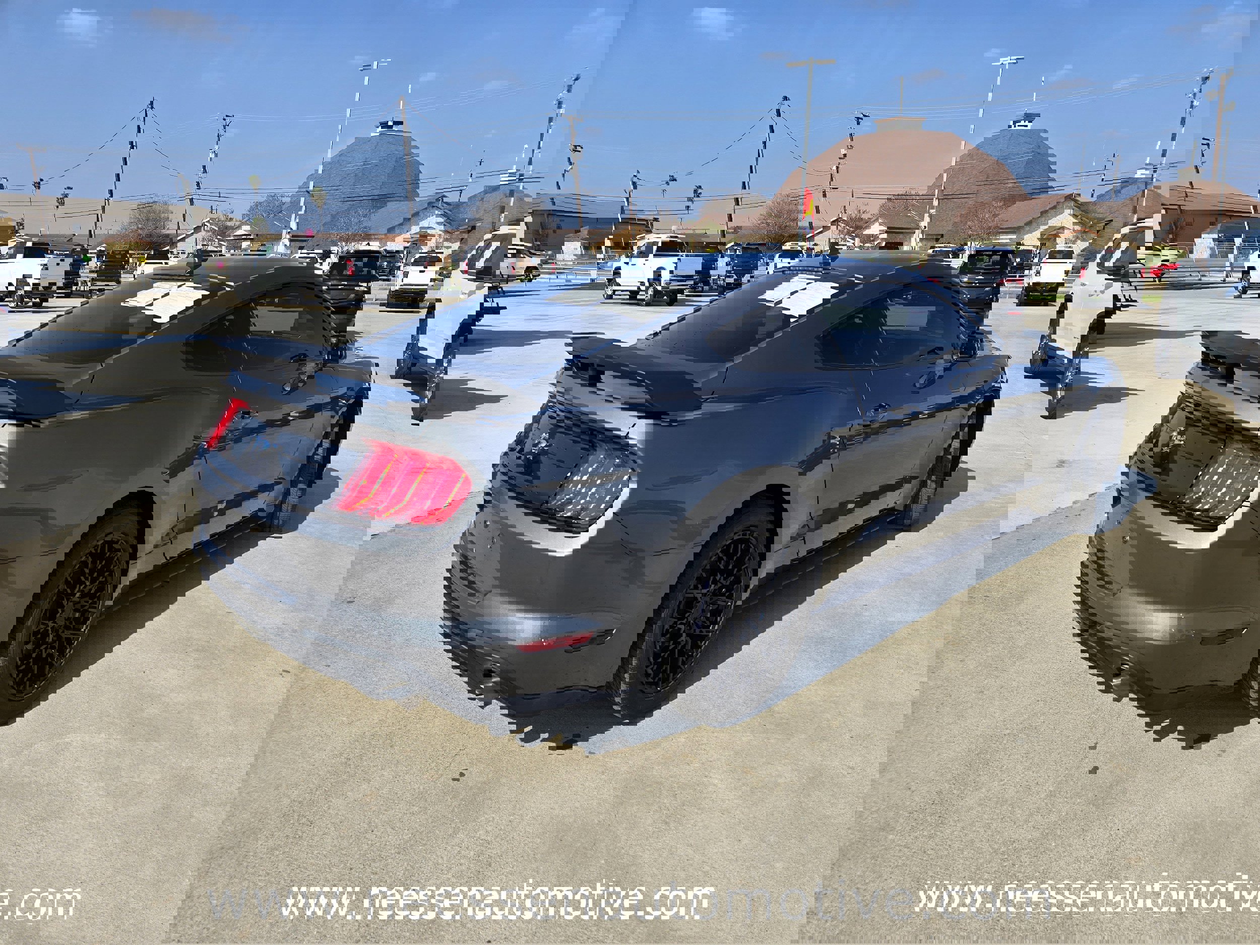 Used 2023 Ford Mustang Coupe image 8