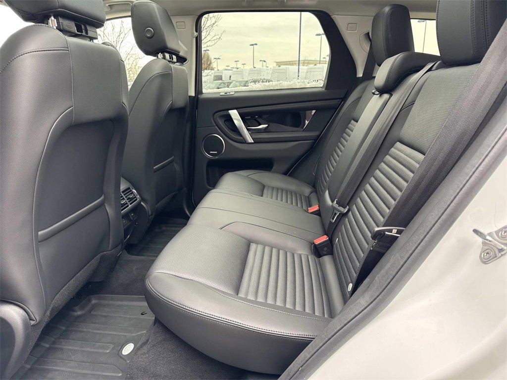 Certified 2025 Land Rover Discovery Sport S image 12