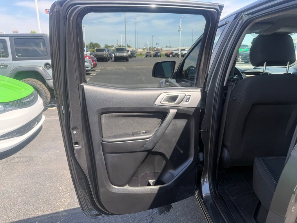 Used 2019 Ford Ranger XLT w/ Equipment Group 302A Luxury AWD/4WD image 32