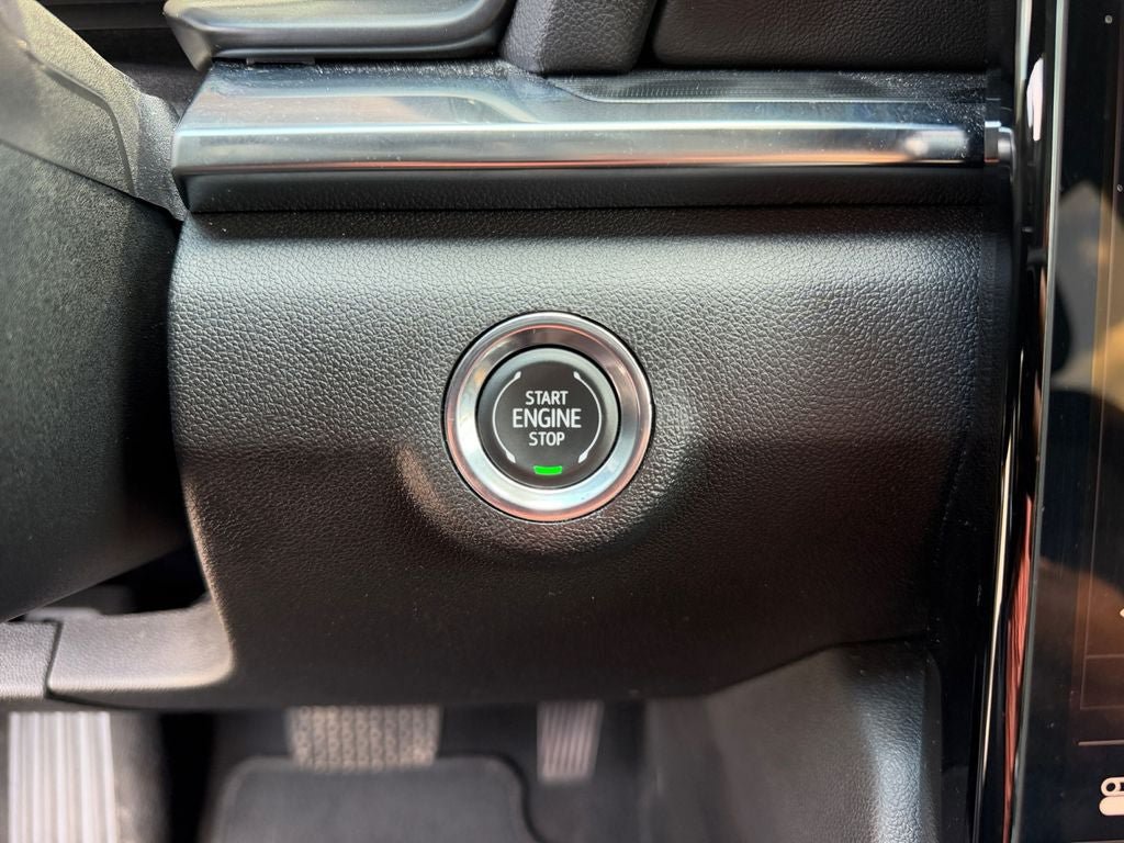Used 2026 GMC Terrain Elevation AWD/4WD image 23
