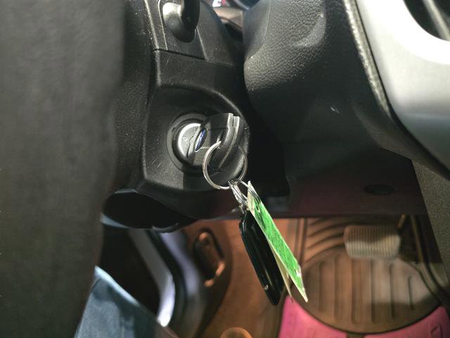 Used 2014 Ford Focus SE w/ SE Winter Package FWD image 31