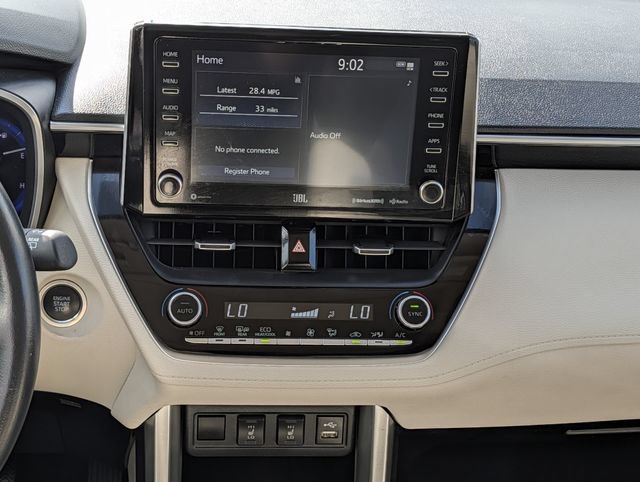 Certified 2022 Toyota Corolla Cross XLE w/ Convenience Package FWD image 16