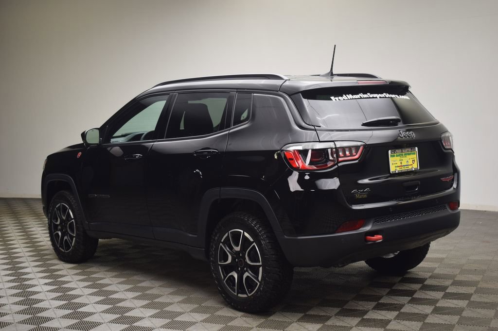 New 2026 Jeep Compass Trailhawk image 12