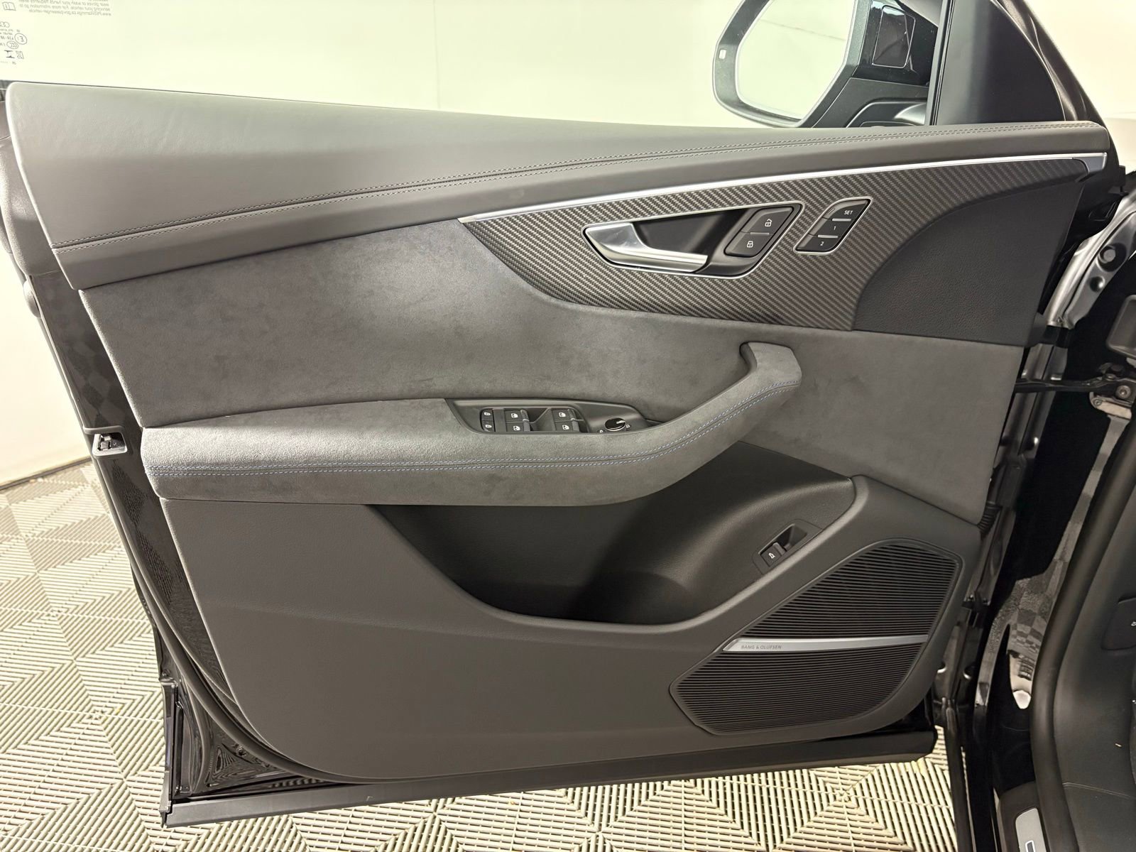 New 2026 Audi RS Q8 performance image 10