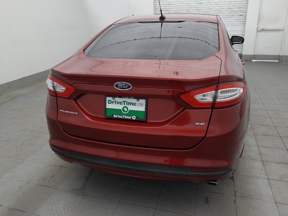 Used 2016 Ford Fusion SE FWD image 7