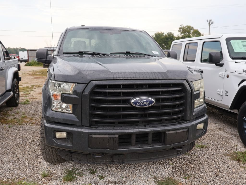 Used 2016 Ford F150 XLT w/ Equipment Group 302A Luxury AWD/4WD image 6