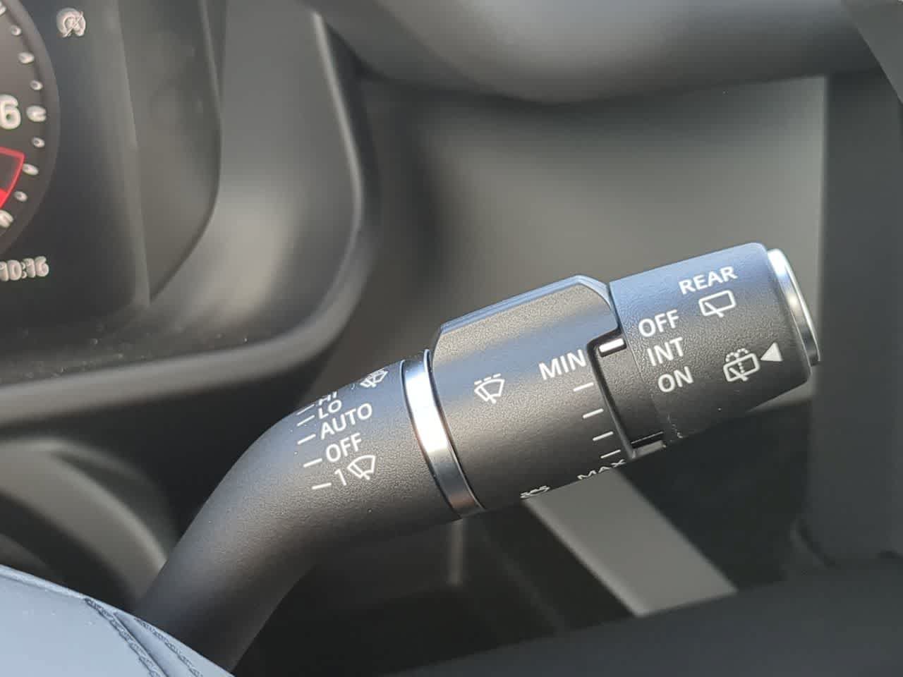 New 2026 Land Rover Defender 110 X AWD/4WD image 28