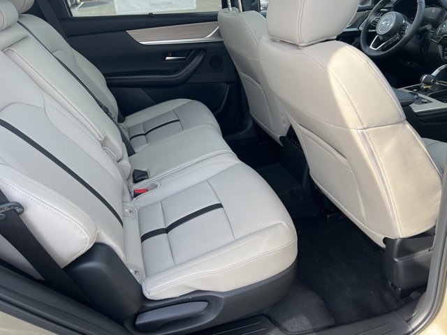 New 2025 MAZDA CX-70 Plug-In Hybrid w/ Premium Pkg image 27