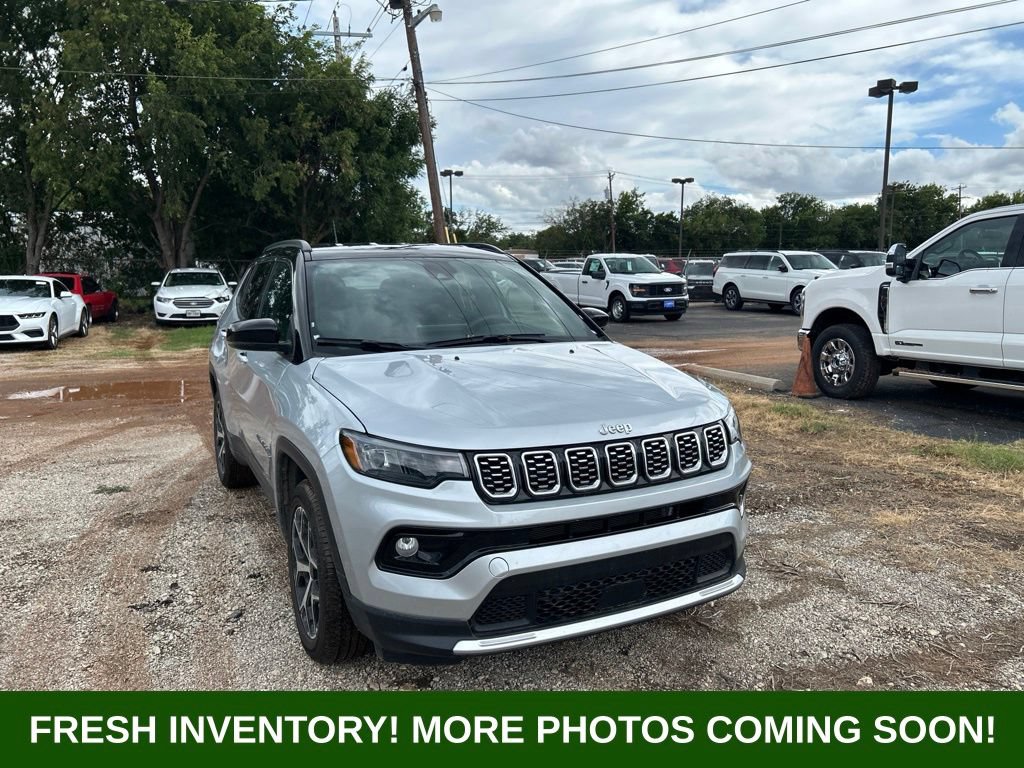 Used 2025 Jeep Compass Limited AWD/4WD video 1
