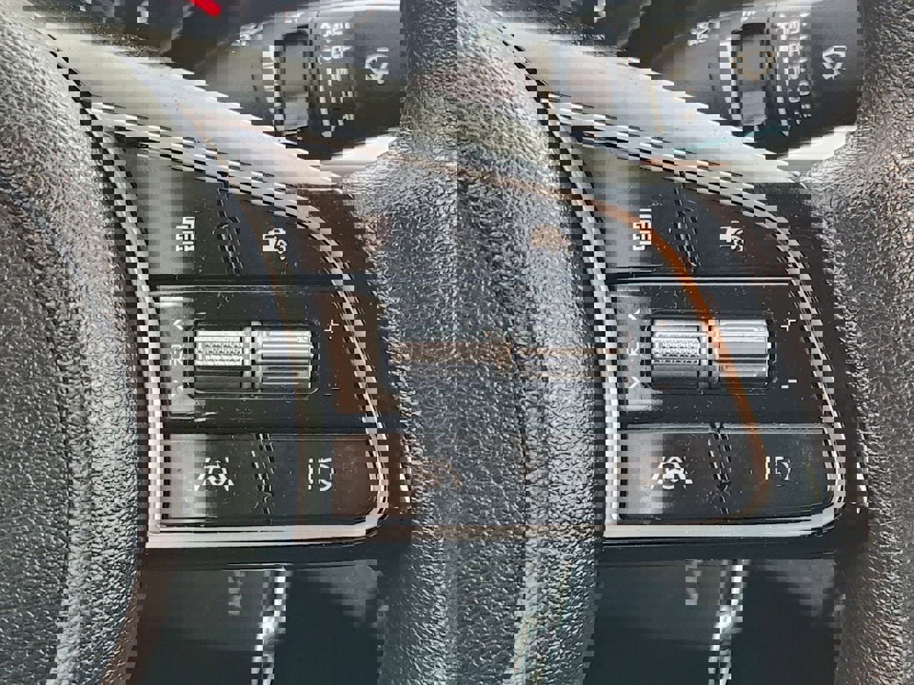 Used 2024 Kia Forte LX image 27