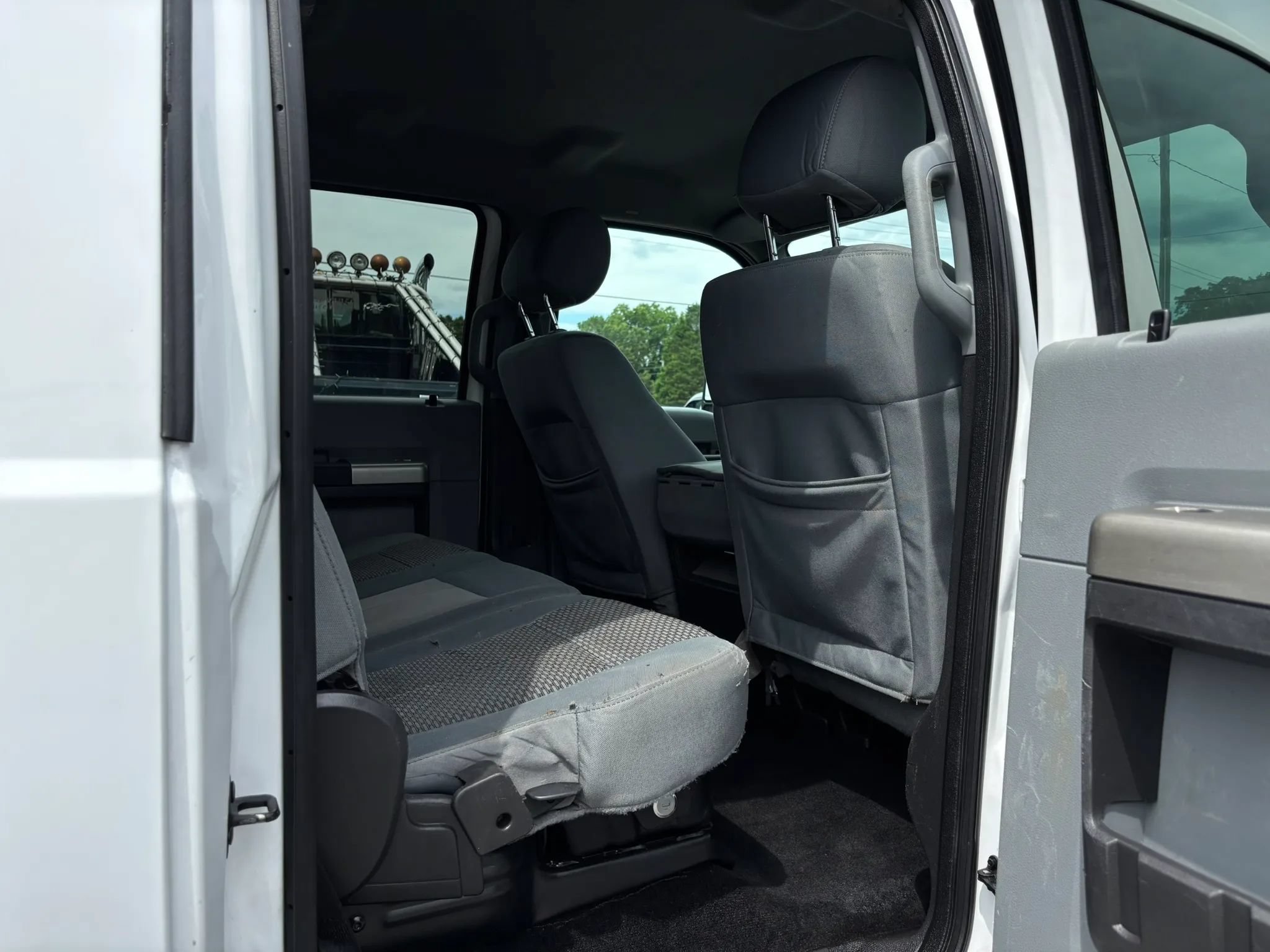 Used 2015 Ford F250 XLT AWD/4WD image 25